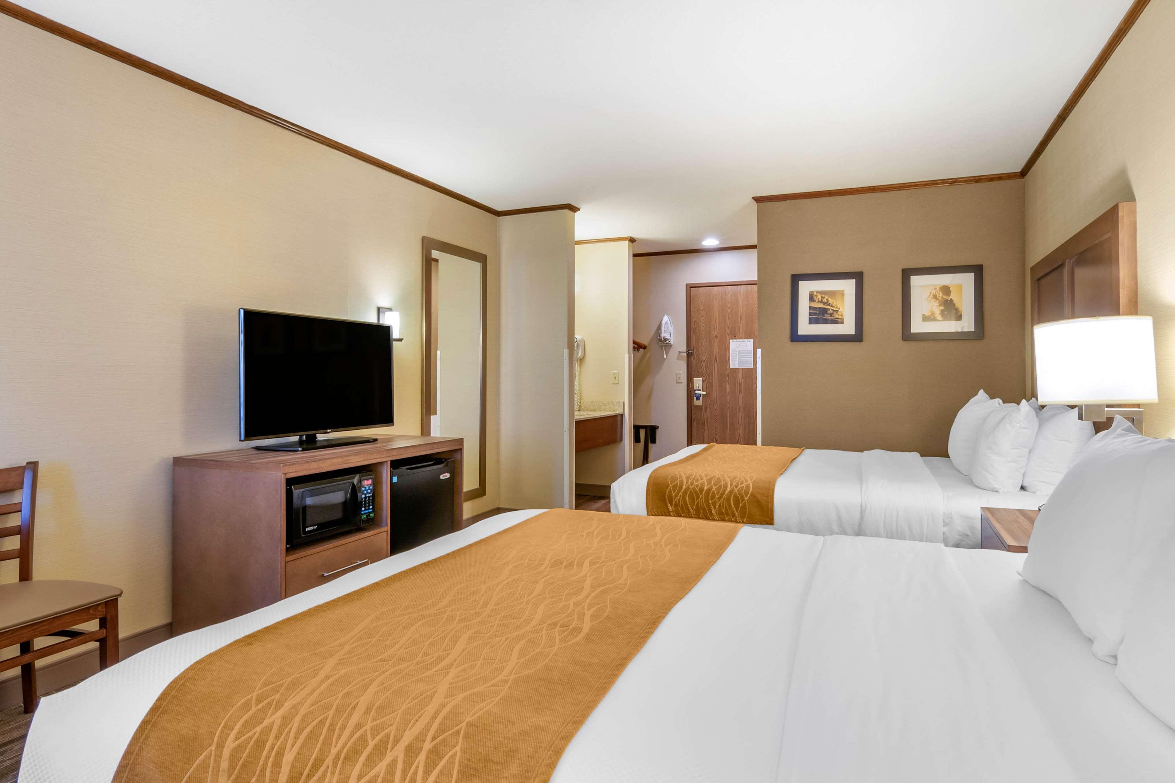 Comfort Inn Sedalia Station Екстериор снимка