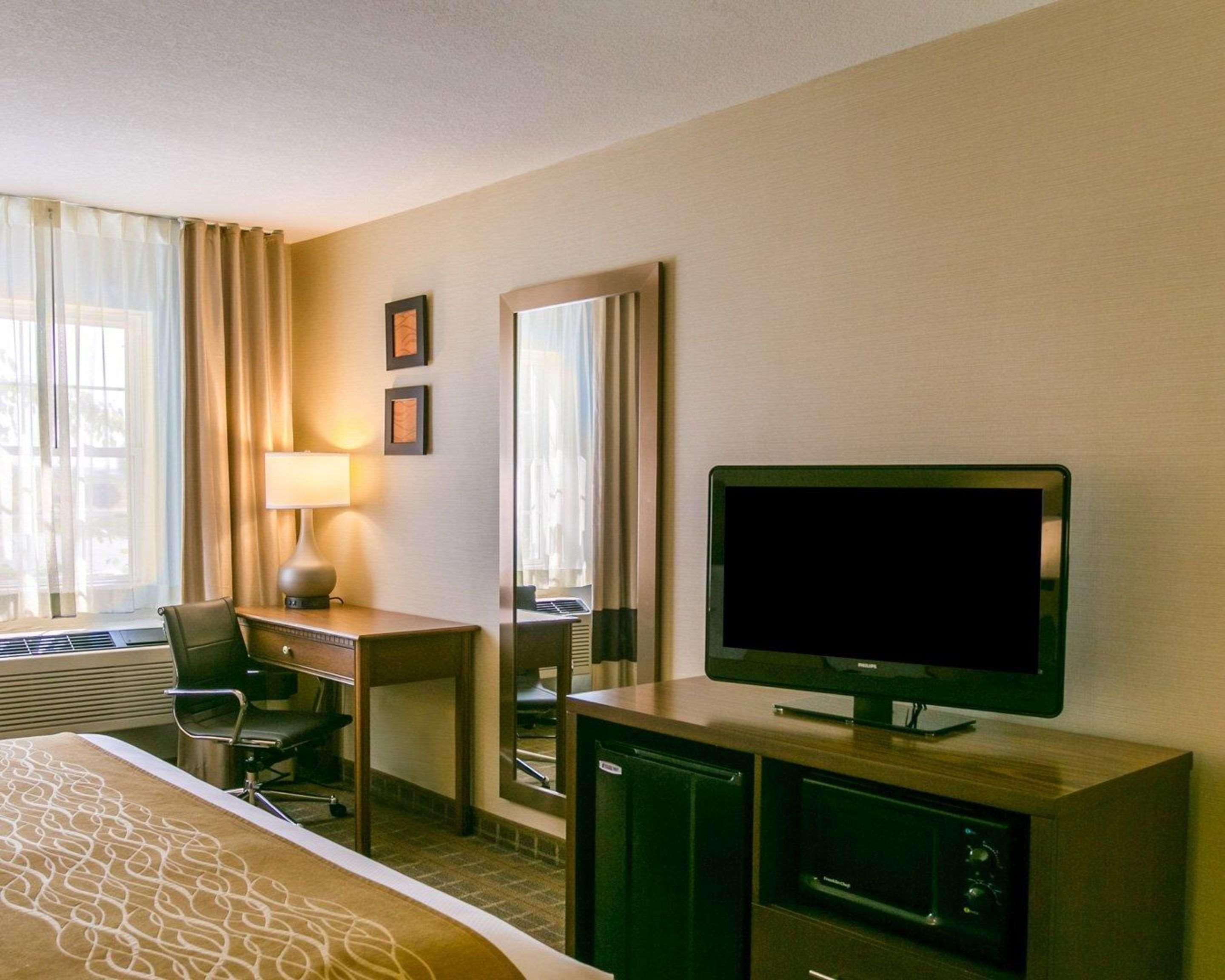 Comfort Inn Sedalia Station Екстериор снимка