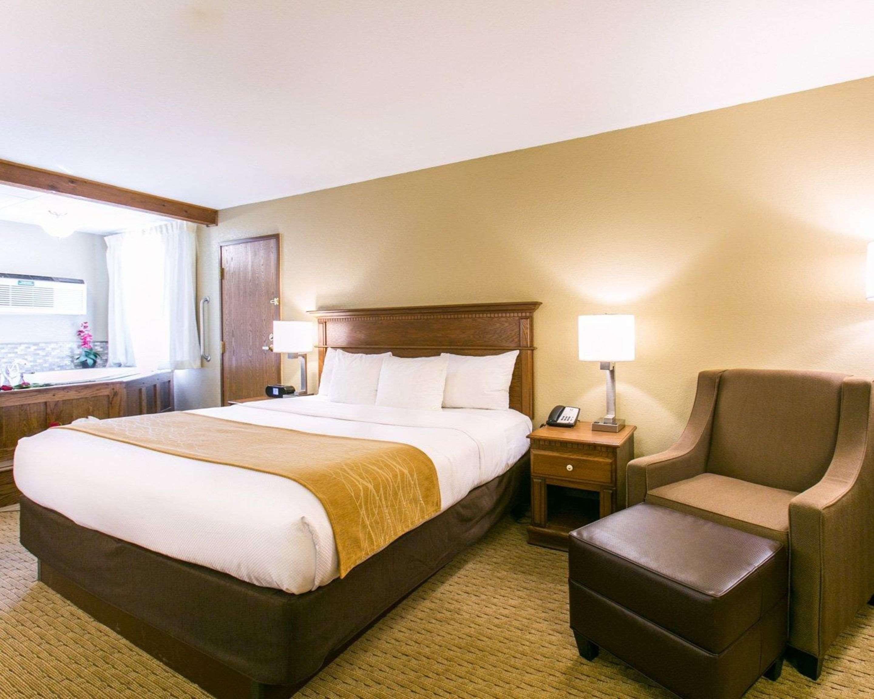 Comfort Inn Sedalia Station Екстериор снимка