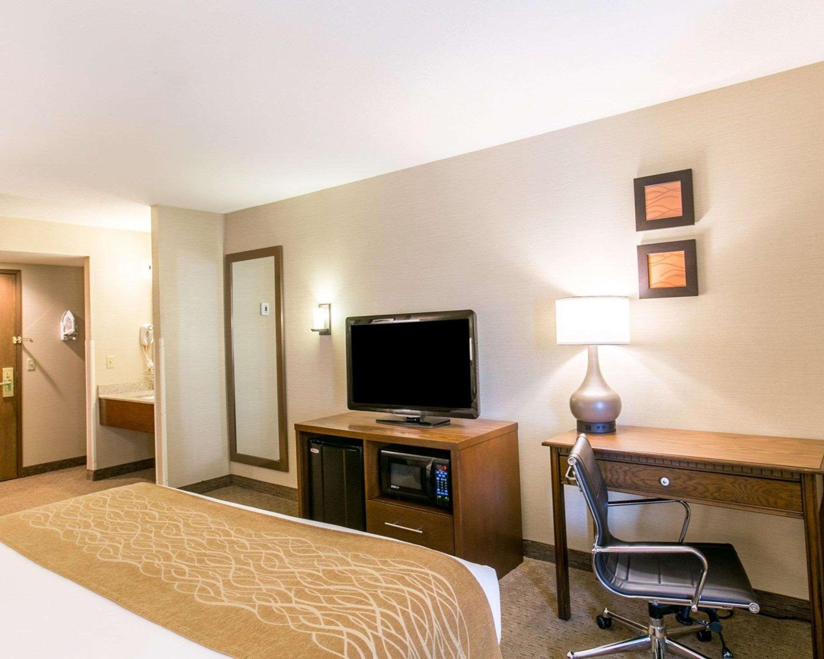Comfort Inn Sedalia Station Екстериор снимка