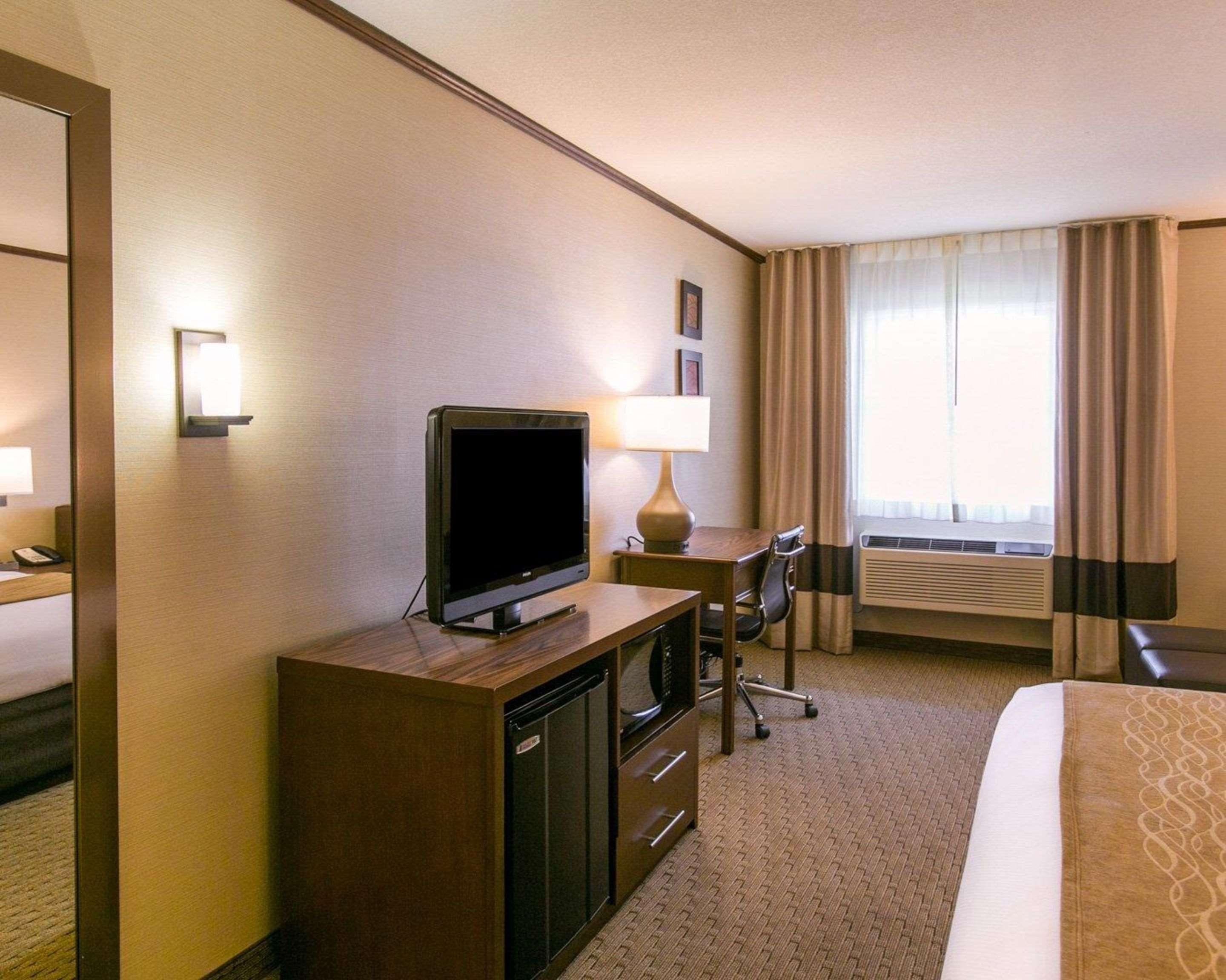 Comfort Inn Sedalia Station Екстериор снимка