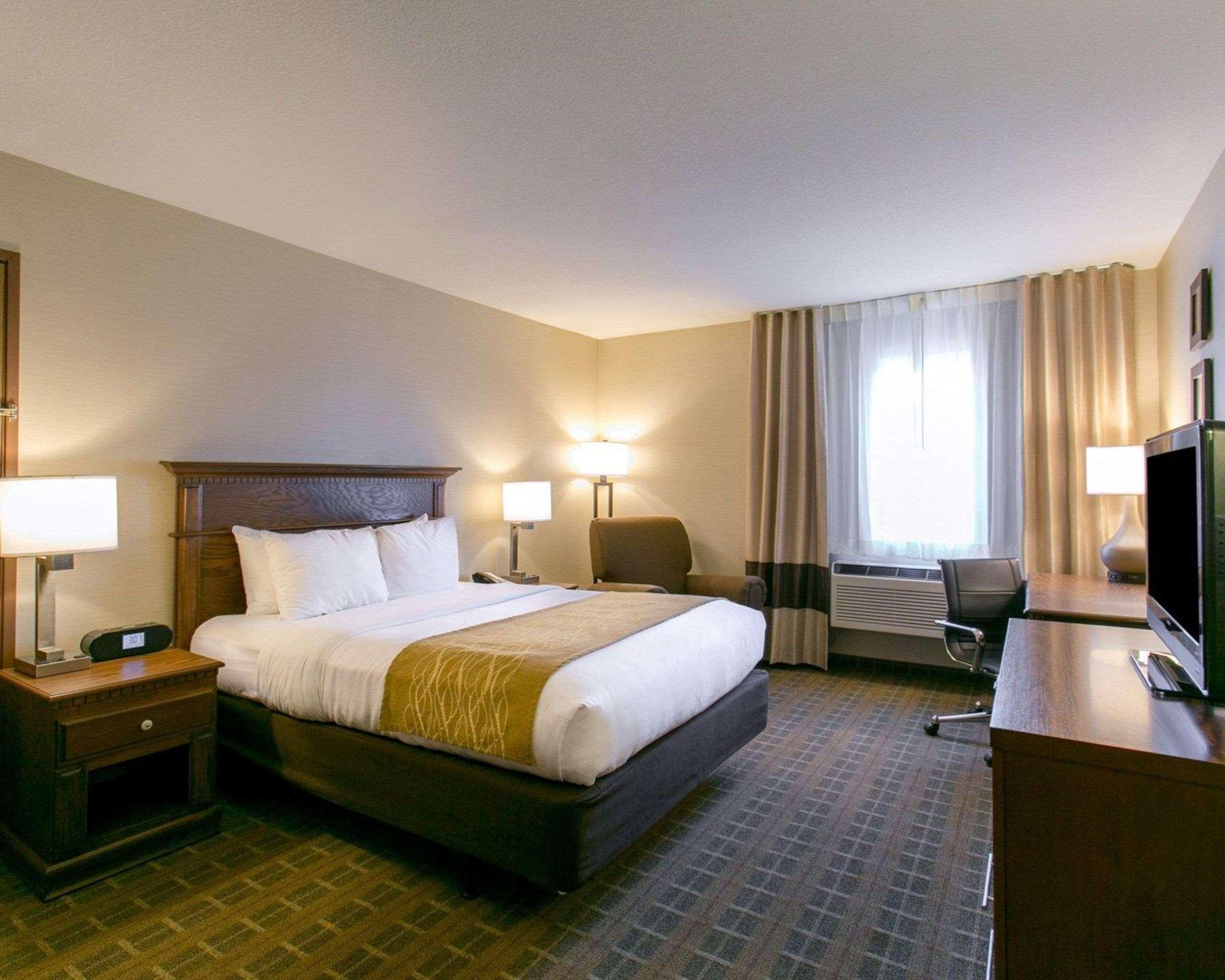 Comfort Inn Sedalia Station Екстериор снимка