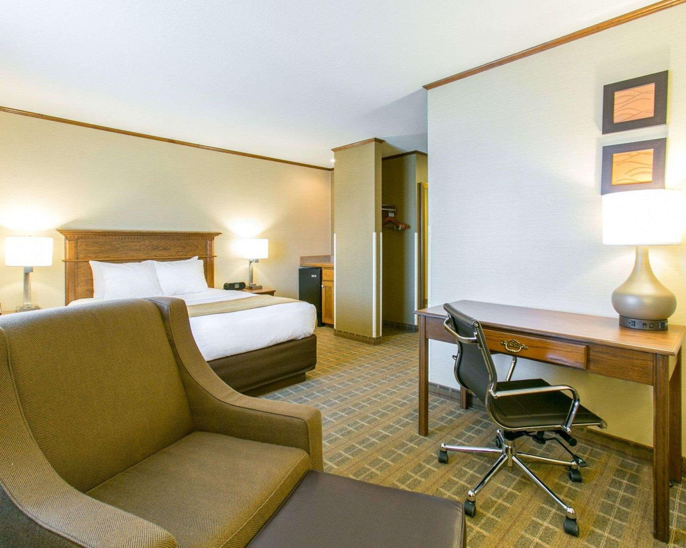 Comfort Inn Sedalia Station Екстериор снимка