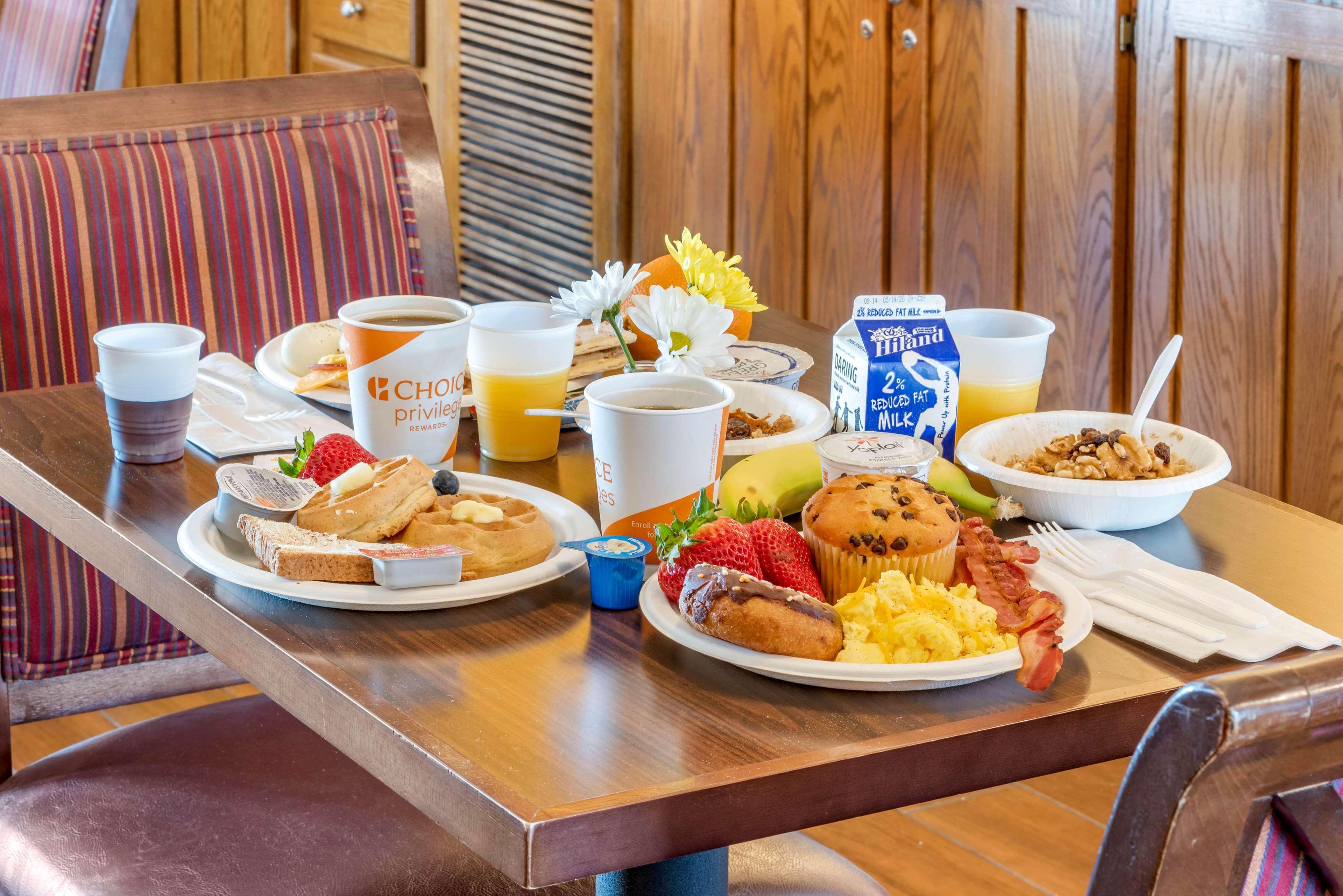 Comfort Inn Sedalia Station Екстериор снимка