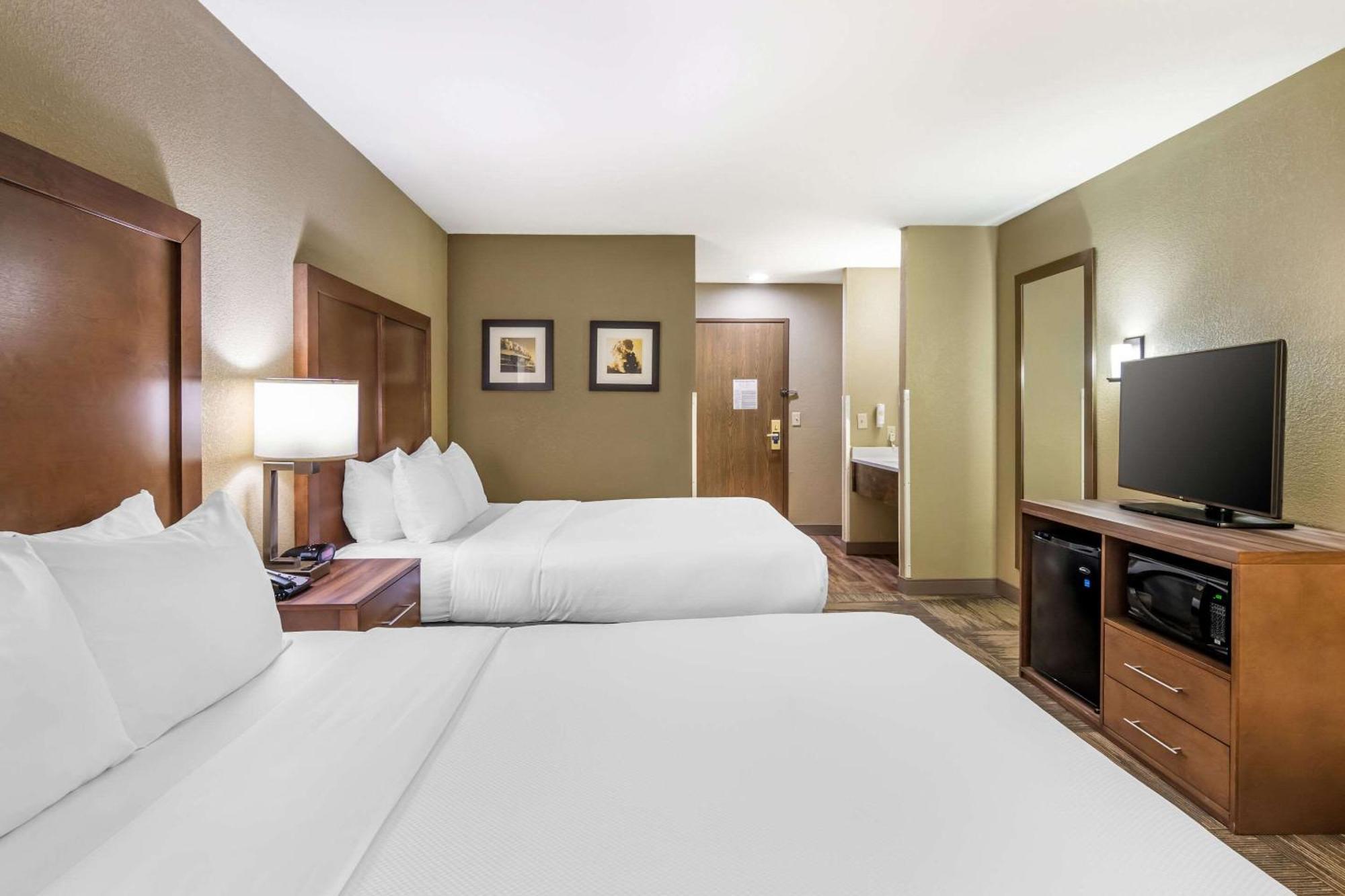 Comfort Inn Sedalia Station Екстериор снимка
