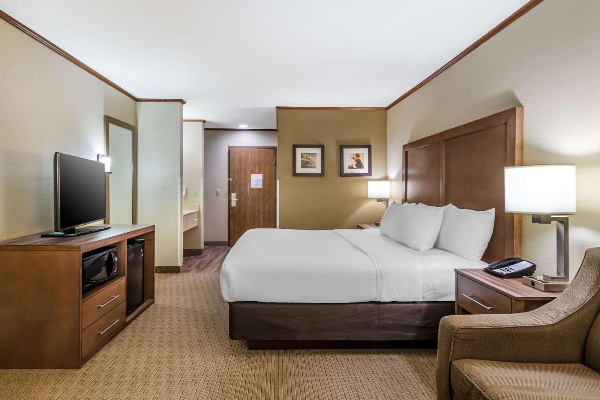 Comfort Inn Sedalia Station Екстериор снимка