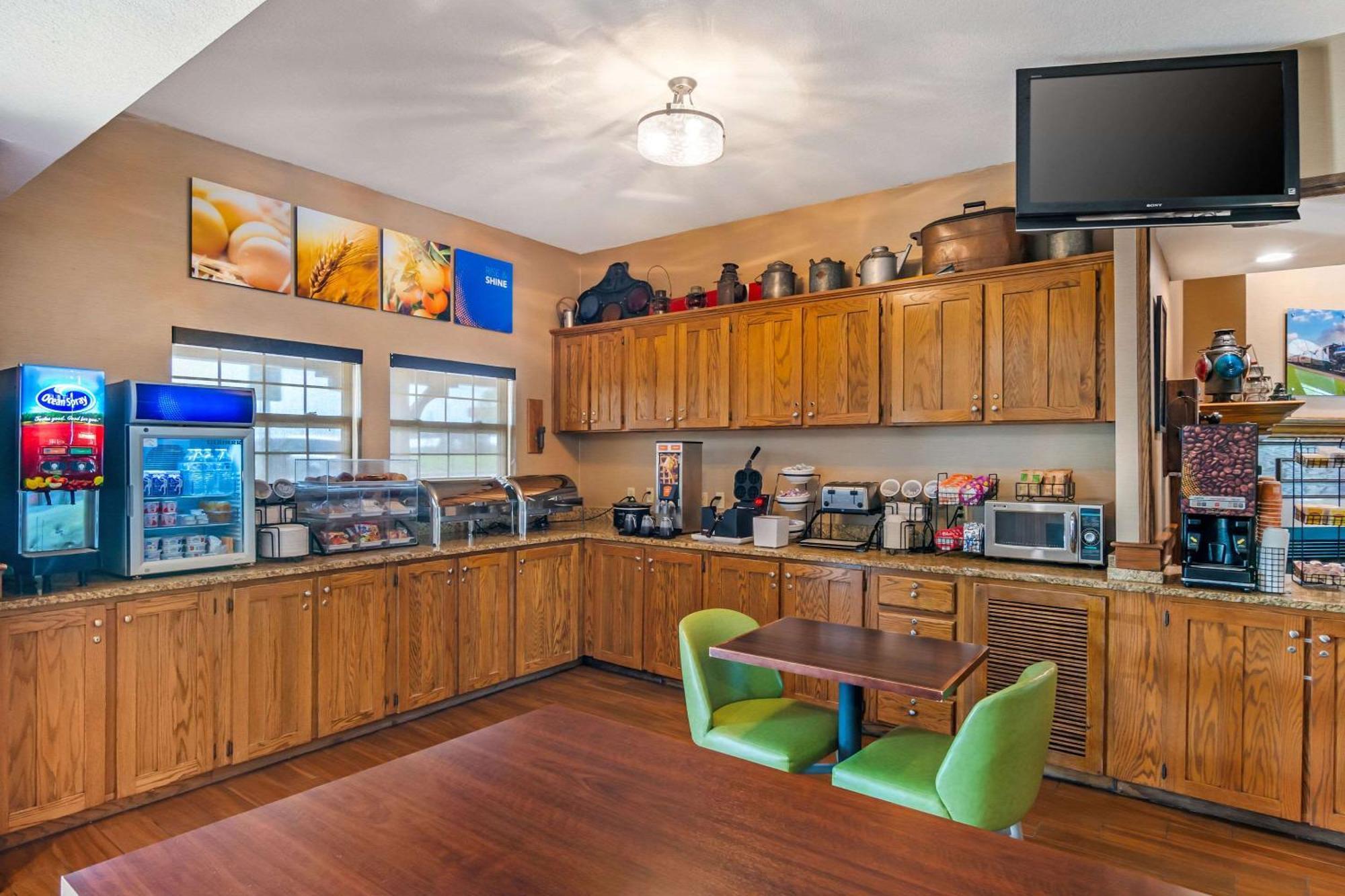 Comfort Inn Sedalia Station Екстериор снимка
