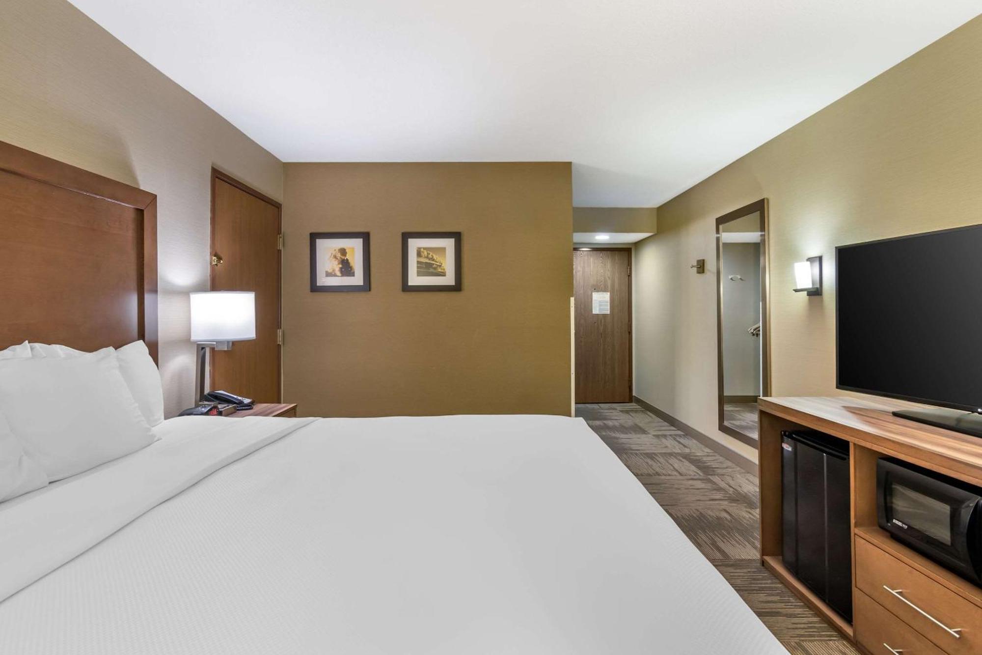 Comfort Inn Sedalia Station Екстериор снимка