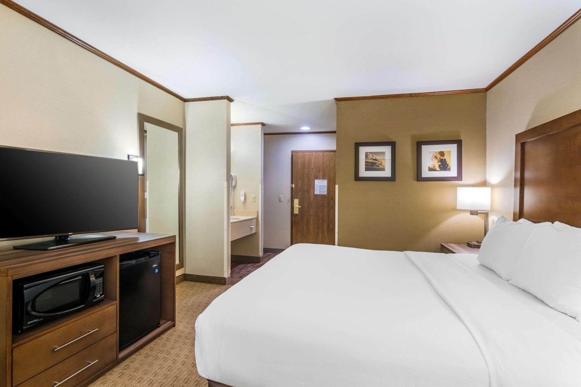Comfort Inn Sedalia Station Екстериор снимка